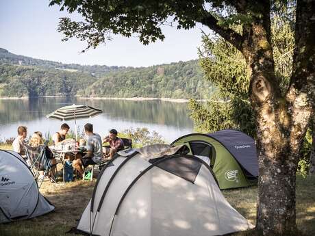 Camping Huttopia - Lac de la Siauve